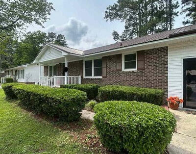 Bush Trimming in Whiteville, NC